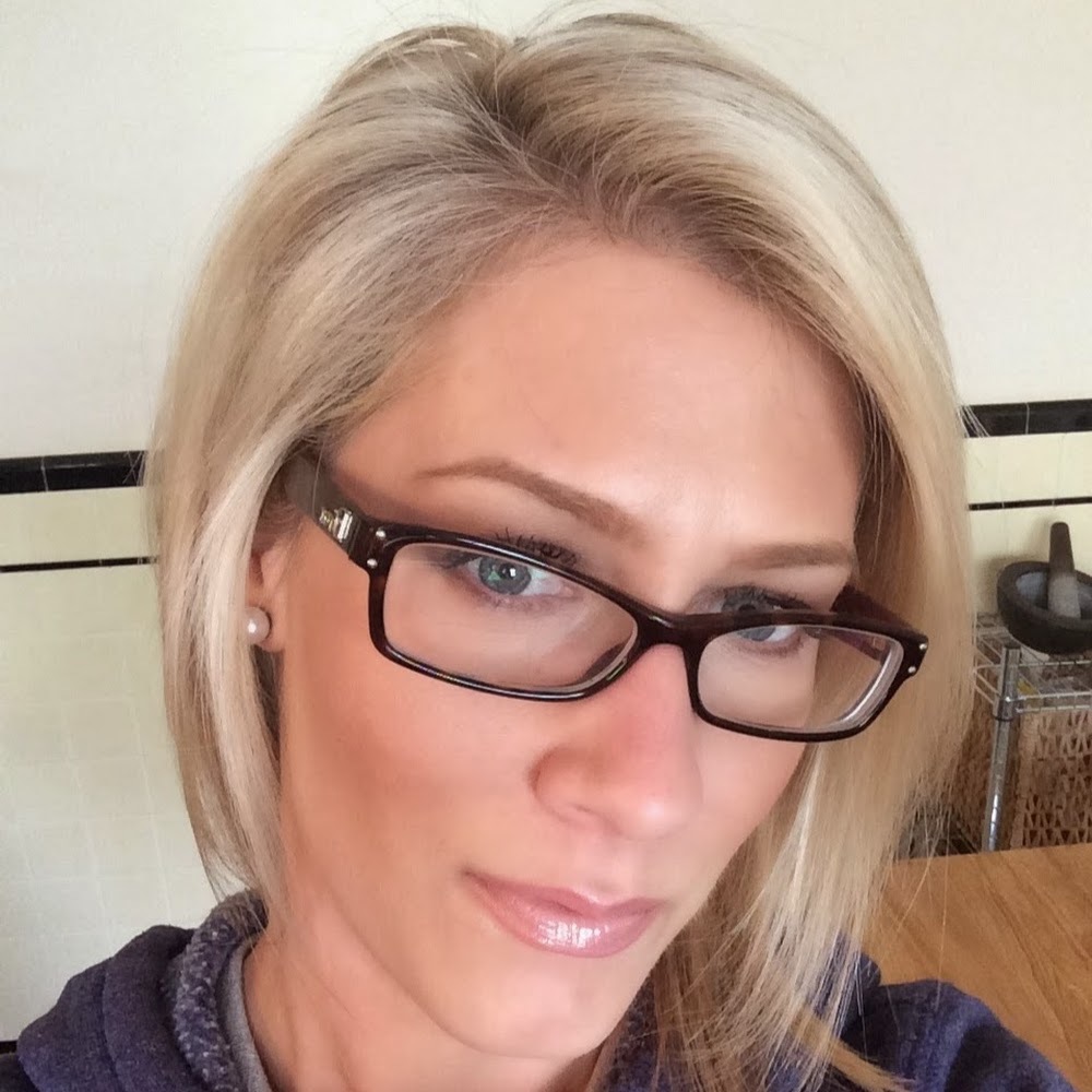 Meet your Posher, Candace